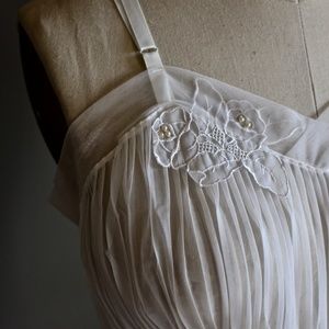 Vintage Henson Kickernick White With Lace Long Slip Size 36 100